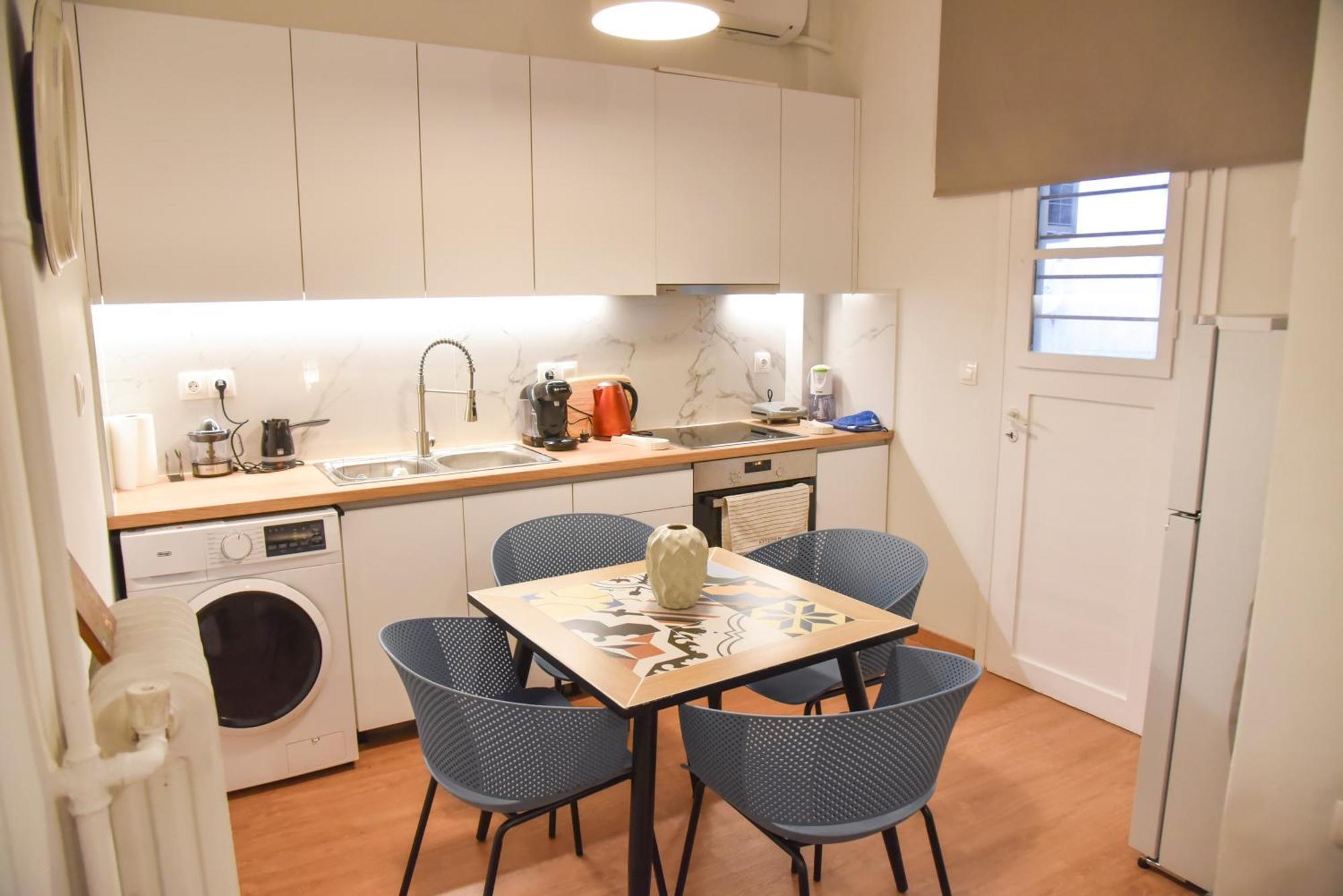 Ηλιόλουστο Apartment Athens Luaran gambar